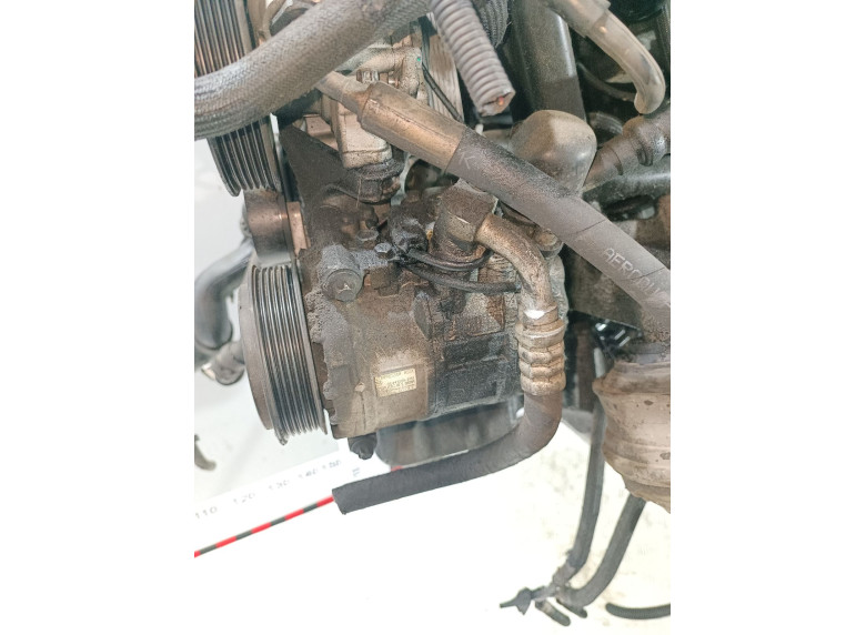Компрессор кондиционера к Mercedes C W203, 2003г.