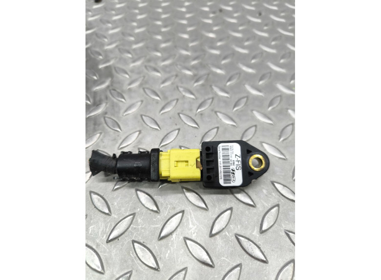 Датчик удара к Kia Ceed, 2007г.