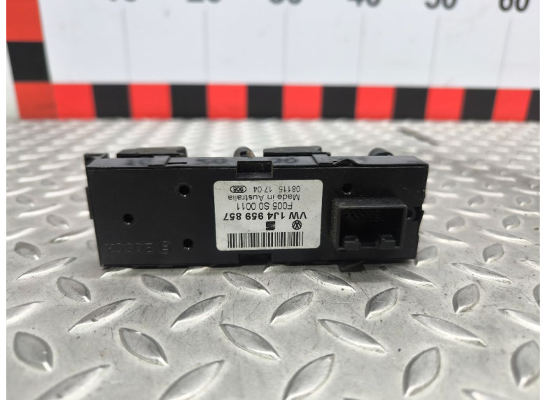 Блок управления стеклоподъемниками к Volkswagen Golf, 2000г.