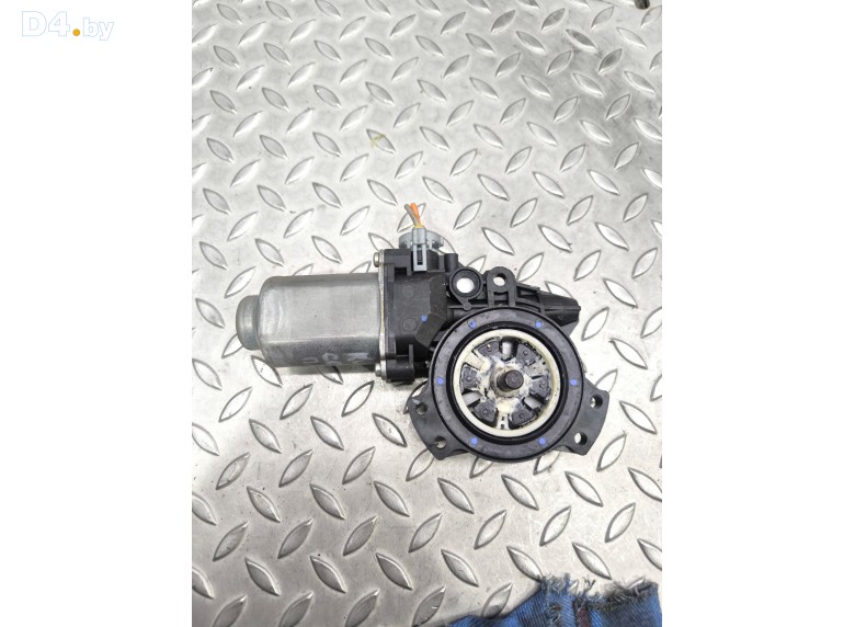 Моторчик стеклоподъемника передний правый к Kia Ceed undefined г.