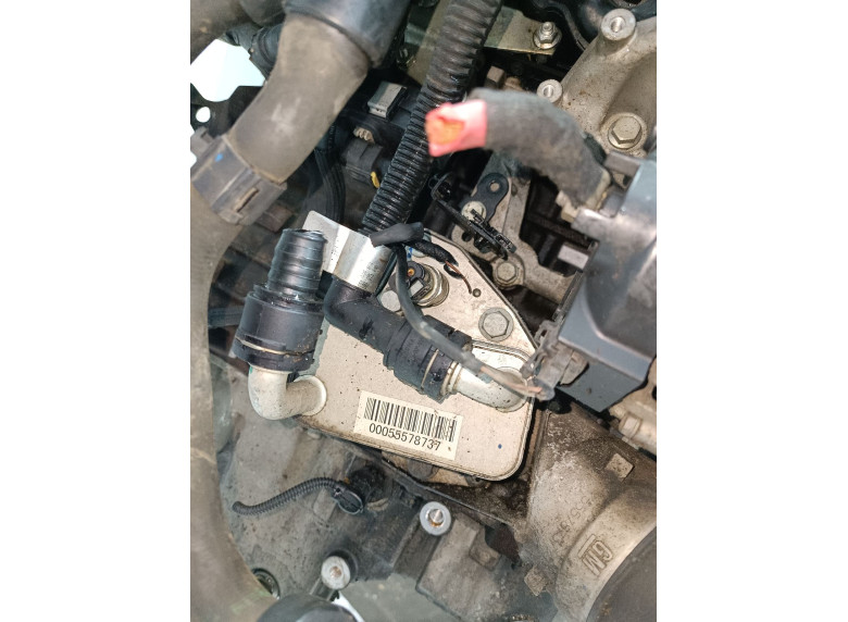 Теплообменник масляного фильтра к Opel Insignia, 2010г.