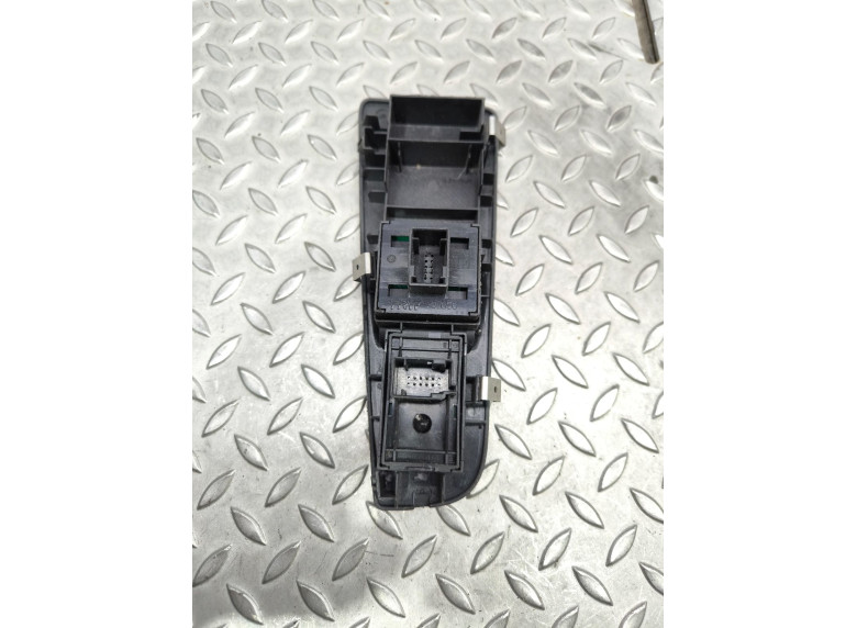 Блок управления стеклоподъемниками к Fiat Punto, 2010г.