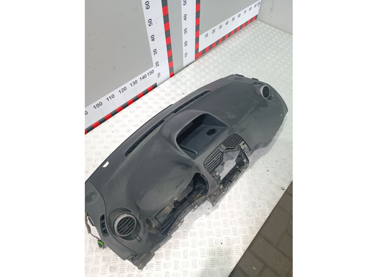 Панель передняя салона (торпедо) к Renault Kangoo, 2012г.