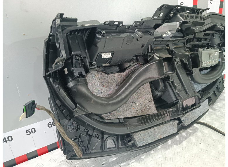 Панель передняя салона (торпедо) к Renault Kangoo, 2012г.