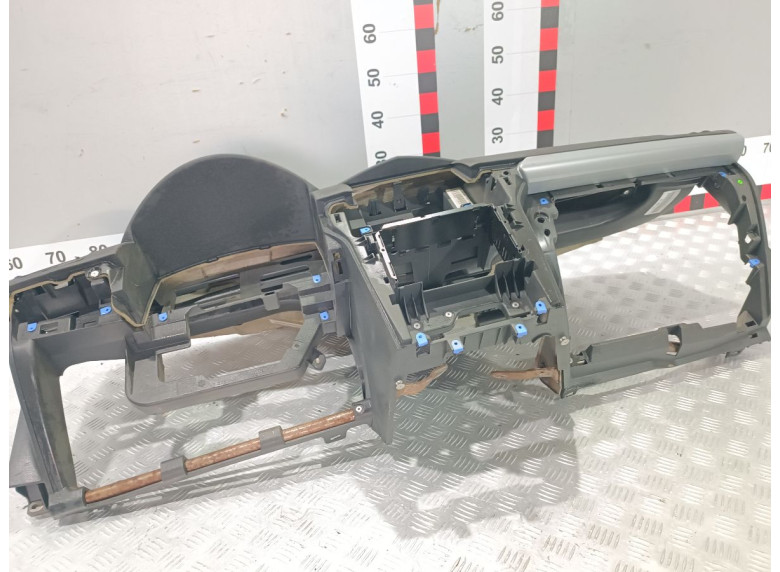 Панель передняя салона (торпедо) к Opel Astra, 2007г.