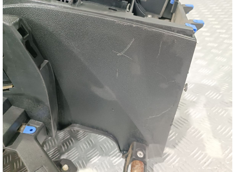 Панель передняя салона (торпедо) к Opel Astra, 2007г.