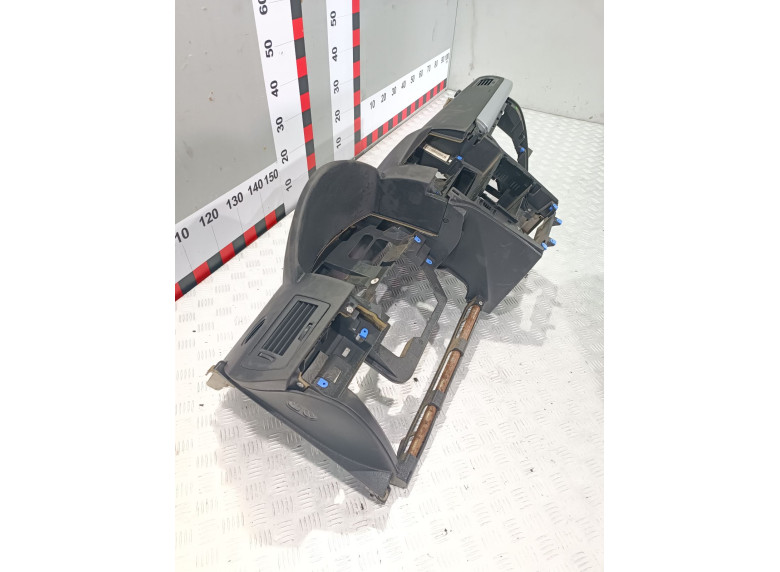 Панель передняя салона (торпедо) к Opel Astra, 2007г.