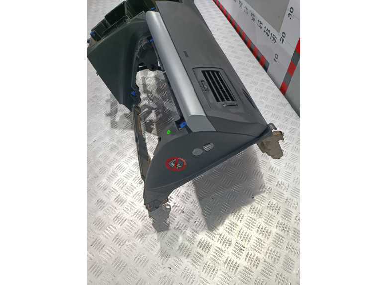 Панель передняя салона (торпедо) к Opel Astra, 2007г.