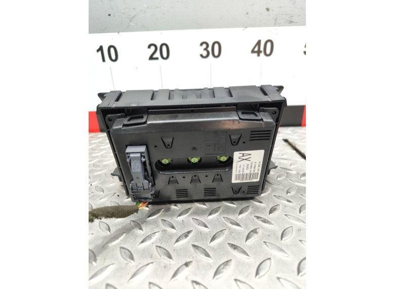 Дисплей к Opel Astra, 2005г.