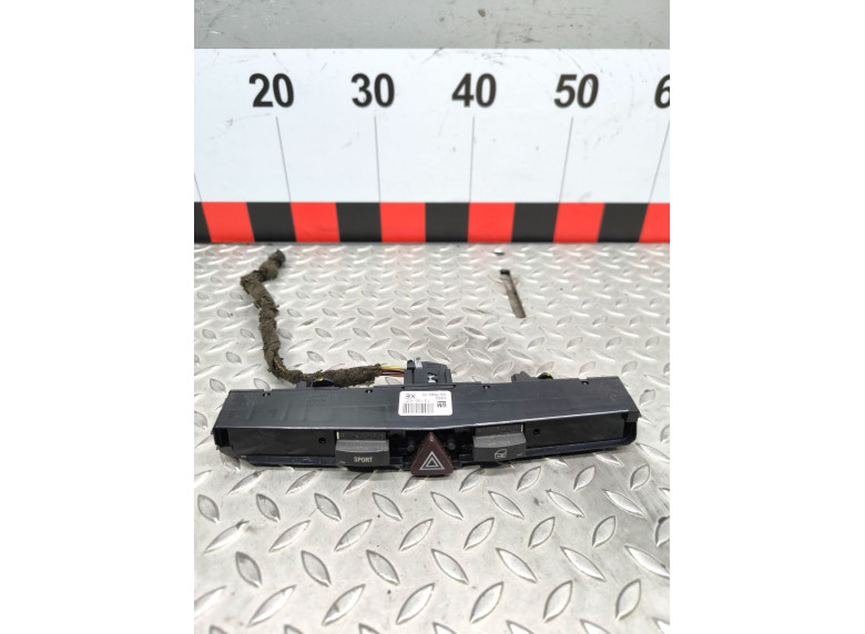 Кнопка аварийной сигнализации к Opel Astra, 2007г.