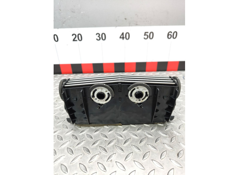 Дефлектор обдува салона к Opel Astra, 2007г.