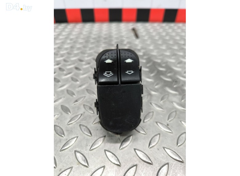 Блок управления стеклоподъемниками к Ford Focus undefined г.