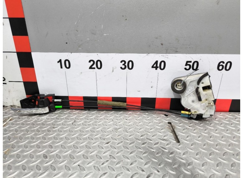 Замок двери задней правой к Suzuki Swift