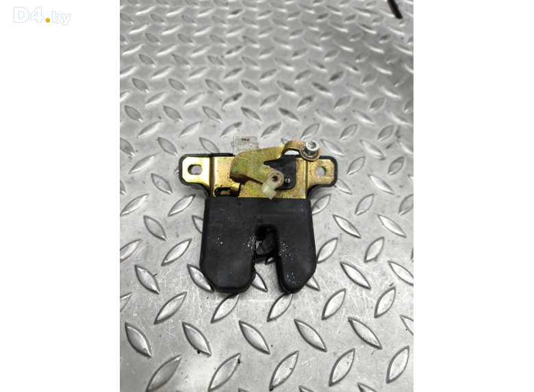 Замок багажника к Audi A6 undefined г.