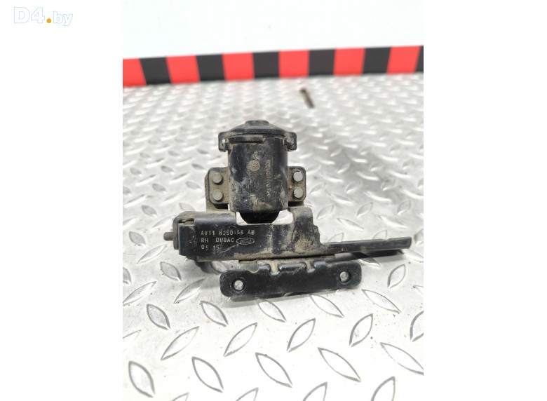 Направляющая сдвижной двери к Ford B-Max undefined г.