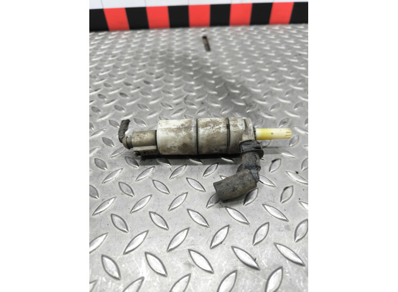 Насос (моторчик) омывателя фар к Mercedes C W203, 2003г.