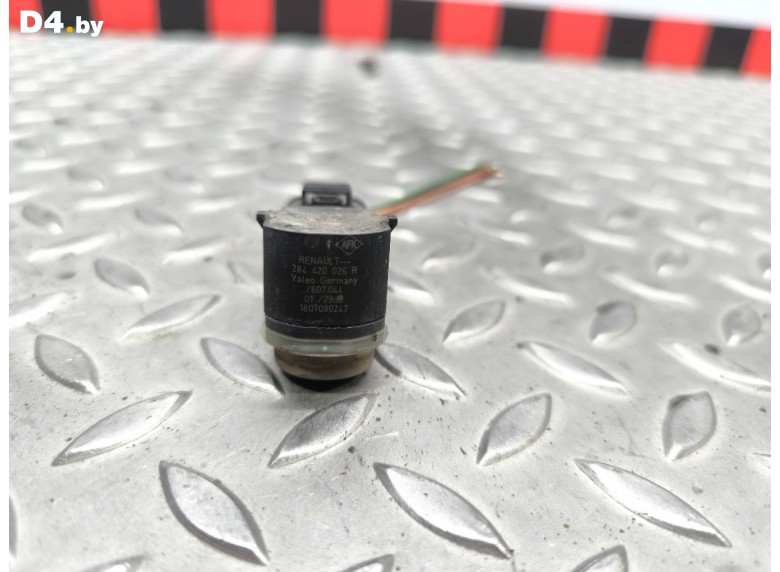 Датчик парктроника к Renault Kangoo undefined г.