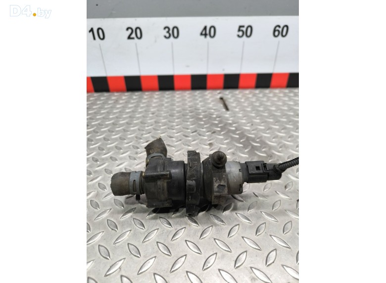 Насос антифриза дополнительный к Volkswagen Sharan undefined г.