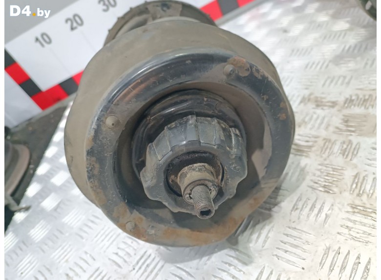 Опора амортизатора верхняя (чашка) к Mercedes CW203 undefined г.