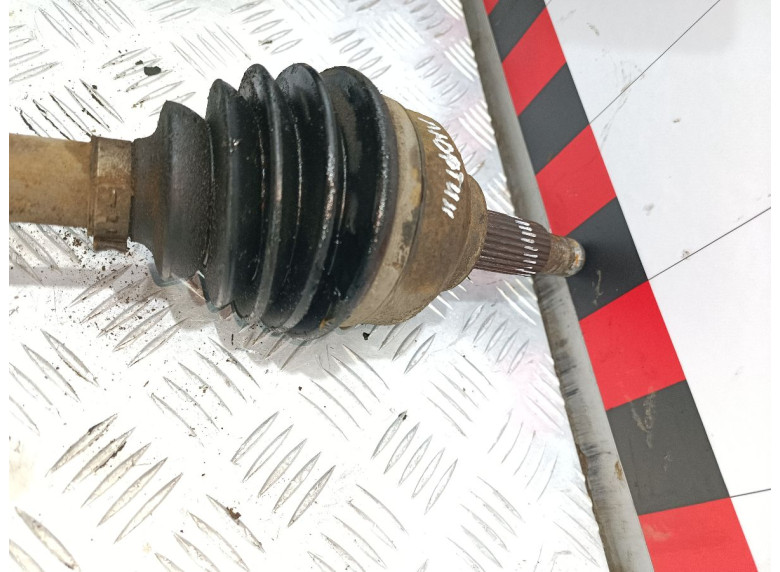 Полуось передняя правая (приводной вал, ШРУС) к Opel Vivaro, 2004г.