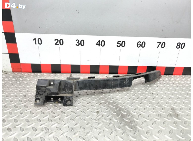 Кронштейн крепления бампера переднего к Opel Insignia undefined г.