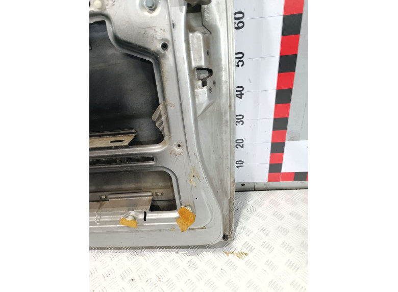 Дверь сдвижная правая к Mercedes Vito W638, 2000г.