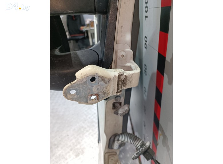 Петля двери передней правой к Iveco Daily undefined г.