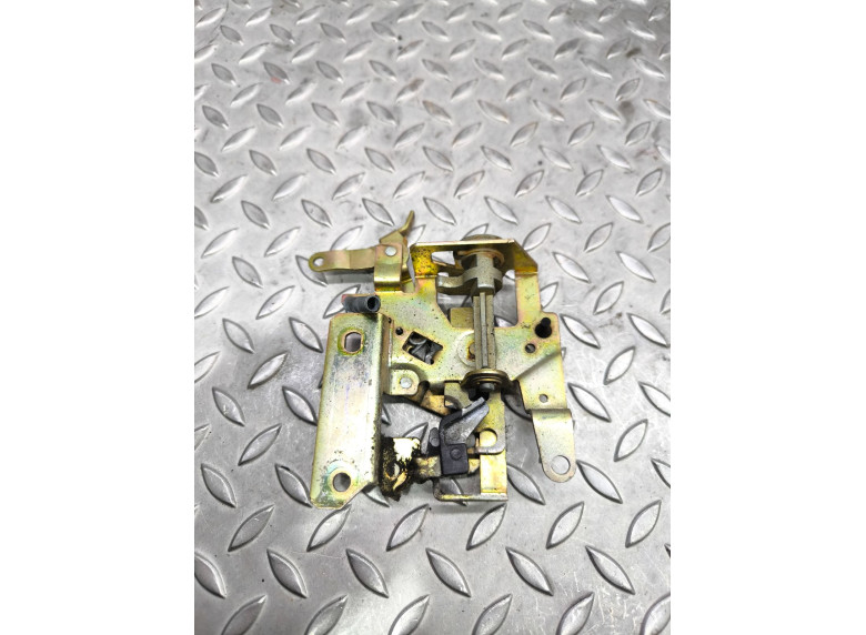 Замок двери сдвижной к Volkswagen Transporter, 1997г.