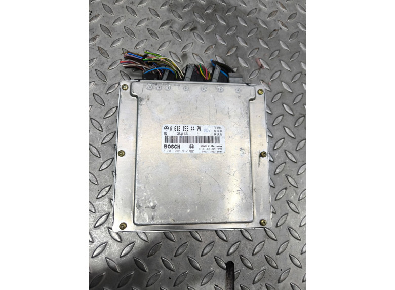 Блок управления двигателем к Mercedes C W203, 2002г.