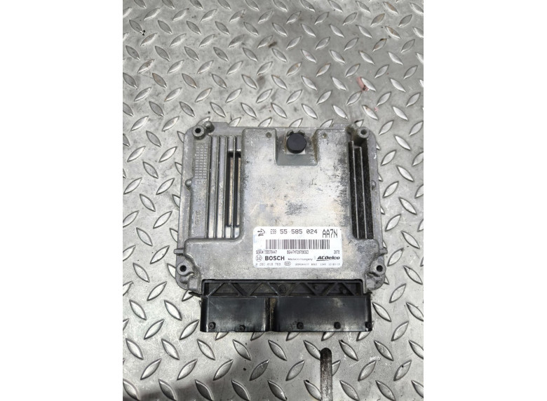 Блок управления двигателем к Opel Insignia, 2012г.