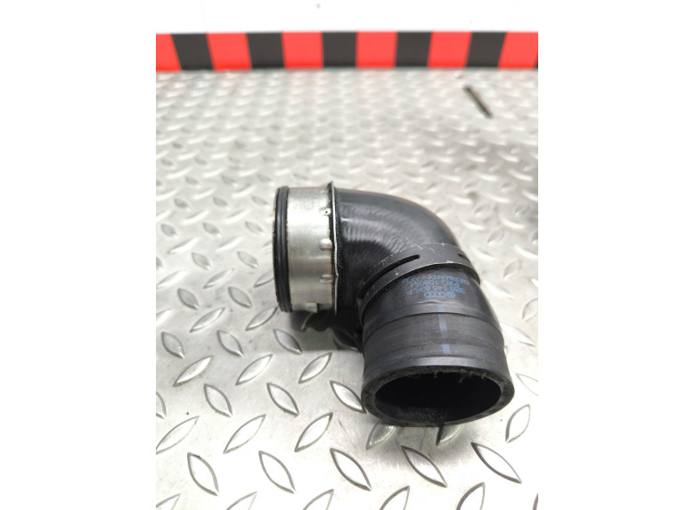 Патрубок впускного коллектора к Volkswagen Passat, 2001г.