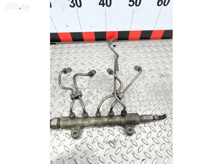 Топливная рампа к Toyota Avensis undefined г.