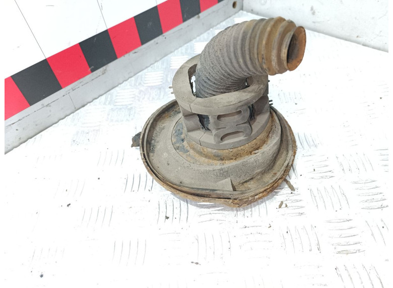 Опора амортизатора нижняя (чашка) к Renault Espace, 1999г.