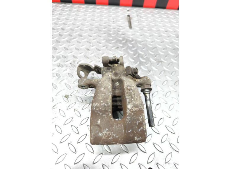 Суппорт задний правый к Opel Astra, 2006г.