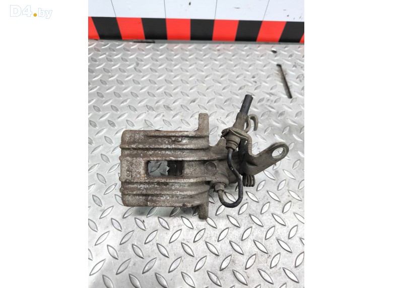 Суппорт задний правый к Seat Altea undefined г.