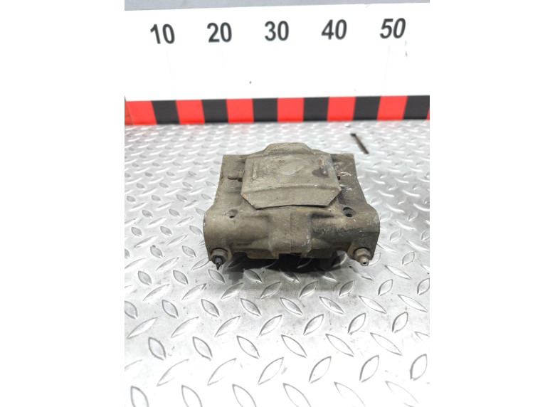 Суппорт задний правый к Citroen C5, 2004г.