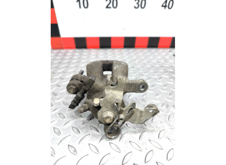 Суппорт задний правый к Opel Astra, 2007г.