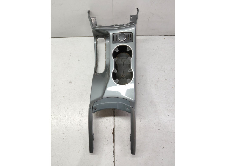 Консоль салона (кулисная часть) к Ford C-Max, 2013г.