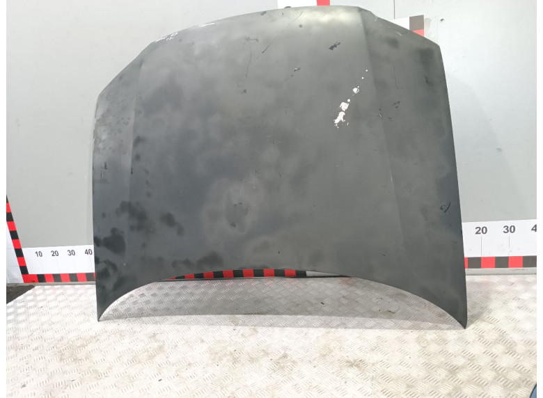 Капот к Volkswagen Passat, 2002г.