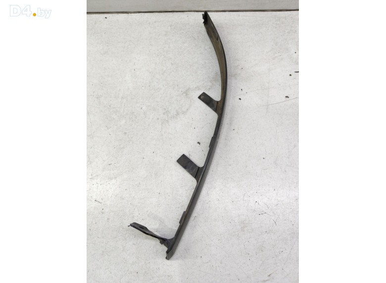 Ус под фару левый к Opel Omega undefined г.