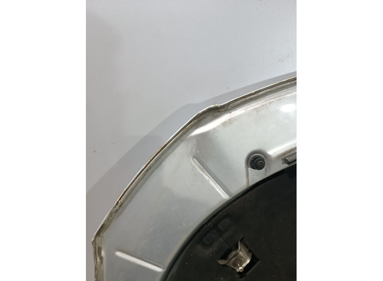 Капот к Volkswagen Passat, 2006г.