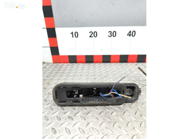 Панель (плата) фонаря заднего левого к Renault Trafic undefined г.