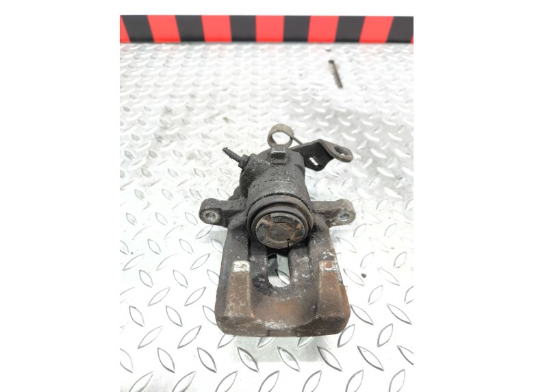 Суппорт задний правый к Суппорт задний правый к Peugeot 307 undefined г. 307