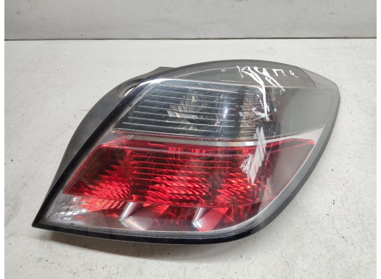 Фонарь задний правый к Opel Astra, 2008г.