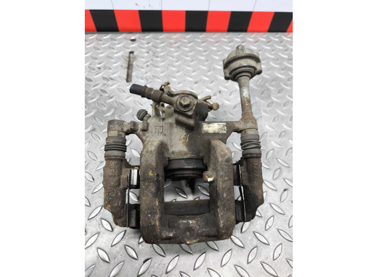 Суппорт задний левый к Opel Astra, 2011г.