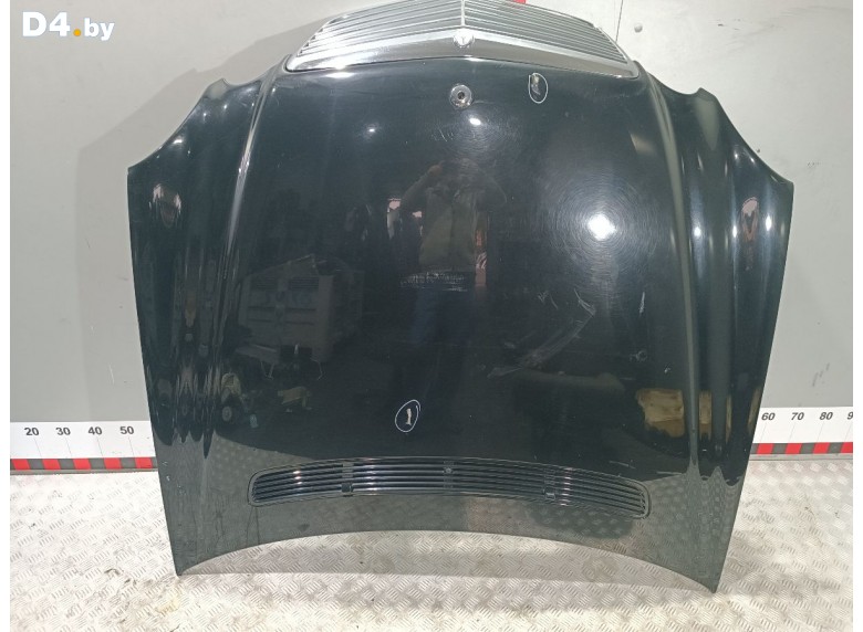 Капот к Mercedes EW211 undefined г.