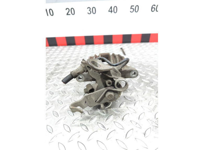 Суппорт задний левый к Volkswagen Golf, 2005г.