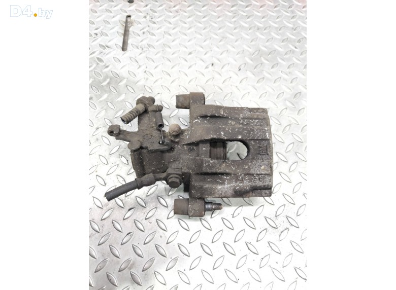 Суппорт задний правый к Opel Vectra undefined г.