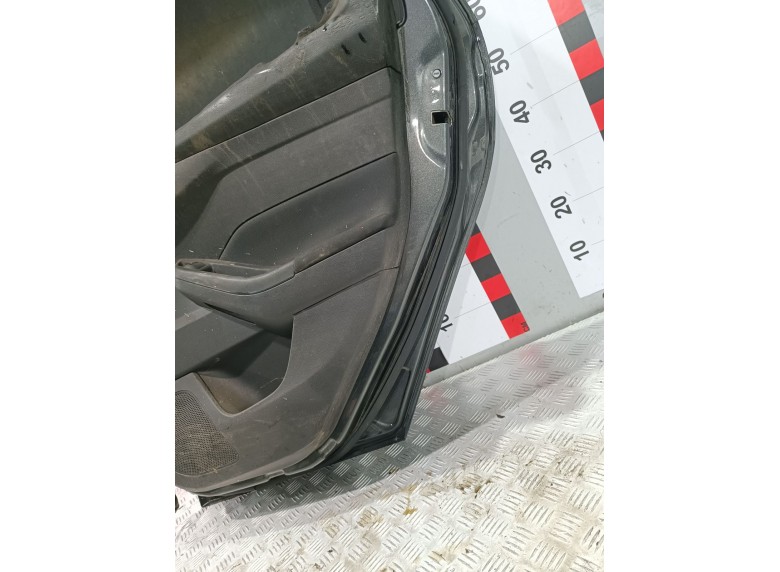 Дверь задняя правая к Дверь задняя правая к Ford Focus undefined г. Focus