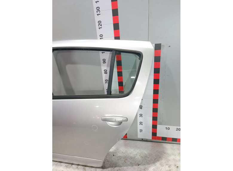Дверь задняя левая к Dacia Sandero, 2010г.